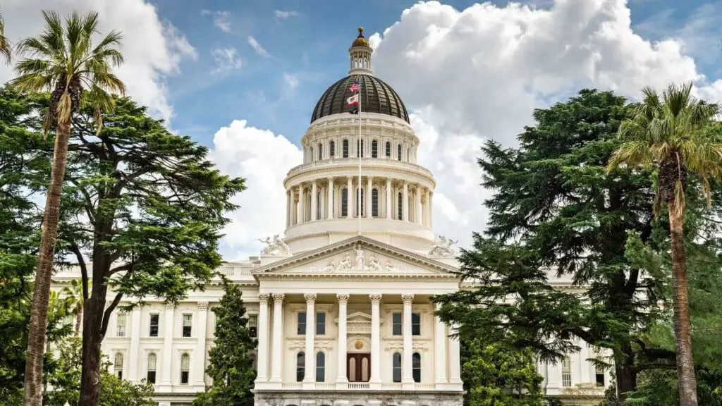 california-state-capitol-building